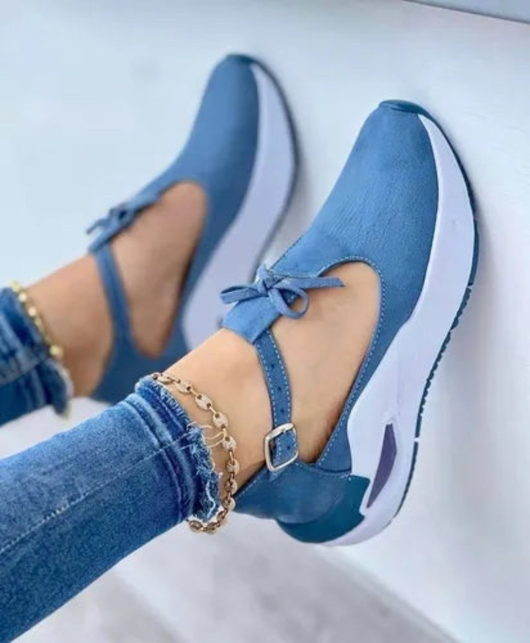 Tenis Mafalda Skechers Azul Dama